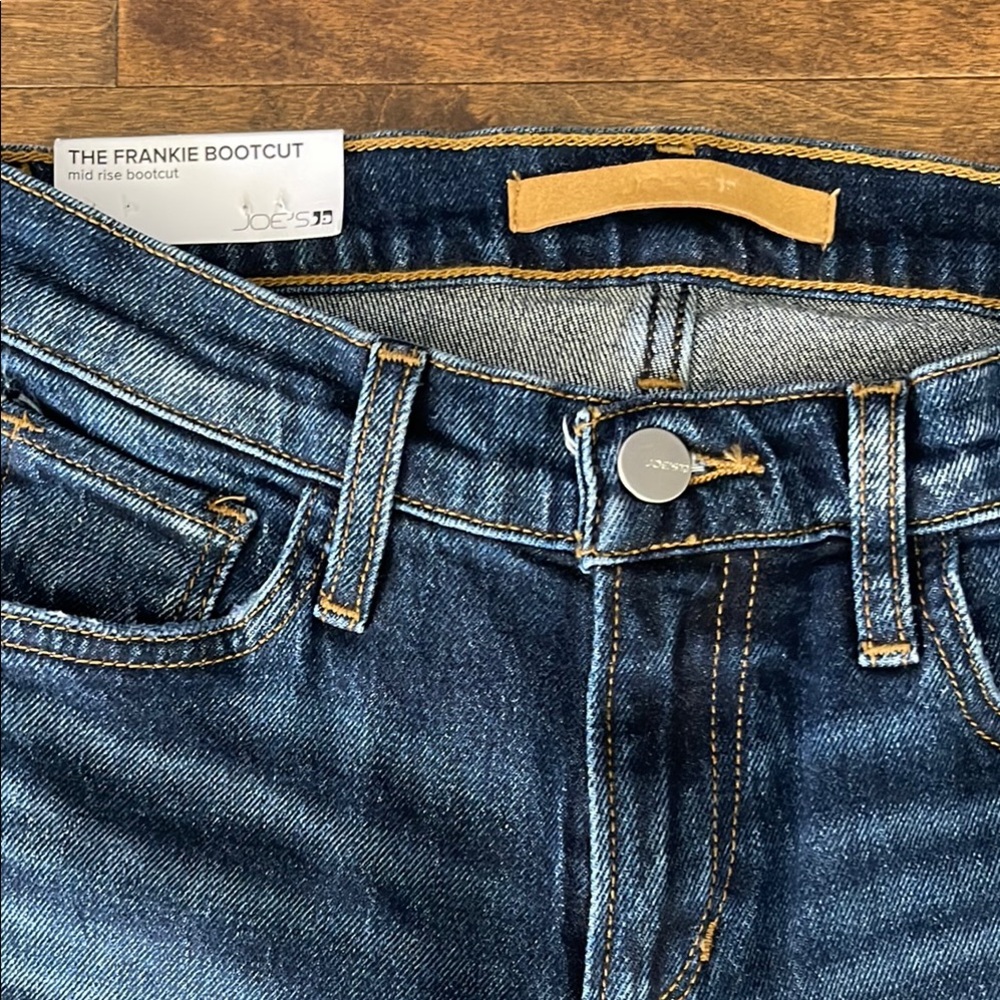 NWT, Joe’s Frankie Bootcut Jeans - Picture 2 of 5